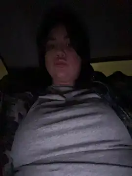 Snapshot of SwittieKendra chatting on 23, 11, 2025 SwittieKendra online show from 23, 11, 2025