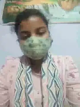 Snapshot of mamtasingh12 chatting on 17, 10, 2025 mamtasingh12 online show from 17, 10, 2025