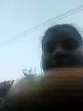 Snapshot of mamtasingh12 chatting on 16, 10, 2025 mamtasingh12 online show from 16, 10, 2025