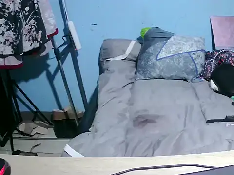 Snapshot of PussyCherry chatting on 12, 1, 2026 PussyCherry online show from 12, 1, 2026