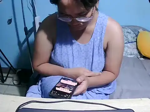 Snapshot of PussyCherry chatting on 6, 1, 2026 PussyCherry online show from 6, 1, 2026