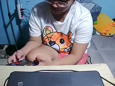 Snapshot of PussyCherry chatting on 9, 1, 2026 PussyCherry online show from 9, 1, 2026