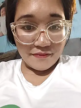 Snapshot of PussyCherry chatting on 10, 10, 2025 PussyCherry online show from 10, 10, 2025