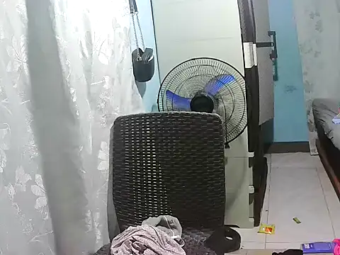 Snapshot of PussyCherry chatting on 19, 10, 2025 PussyCherry online show from 19, 10, 2025