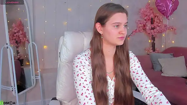 Renesmy Black online show from 25, 2, 2026