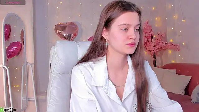 Renesmy Black online show from 12, 2, 2026