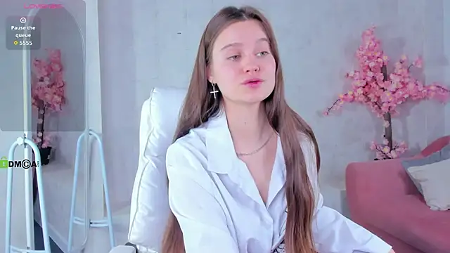 Renesmy Black online show from 5, 2, 2026