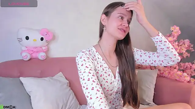 Renesmy Black online show from 5, 12, 2025