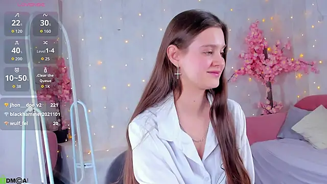 Renesmy Black online show from 3, 2, 2026