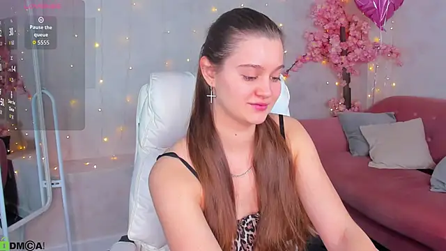 Renesmy Black online show from 25, 2, 2026