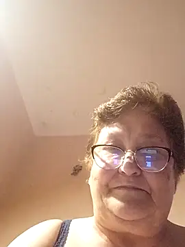 Snapshot of Katherine735 chatting on 3, 6, 2026 Katherine735 online show from 3, 6, 2026