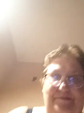 Snapshot of Katherine735 chatting on 17, 5, 2026 Katherine735 online show from 17, 5, 2026