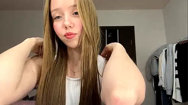 AntoniaMoravick online show from 15, 10, 2025