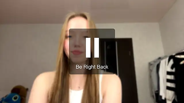 AntoniaMoravick online show from 26, 10, 2025