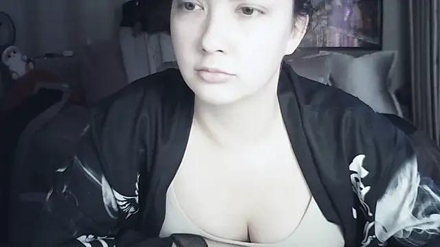 Snapshot of MoodieMira chatting on 27, 6, 2026 MoodieMira online show from 27, 6, 2026