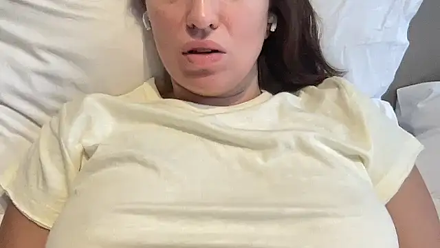 Snapshot of CArivora chatting on 22, 2, 2026 CArivora online show from 22, 2, 2026