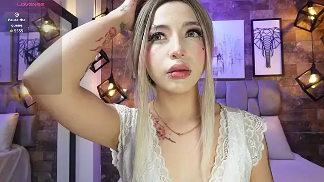 Sophia Bellucci online show from 16, 12, 2025