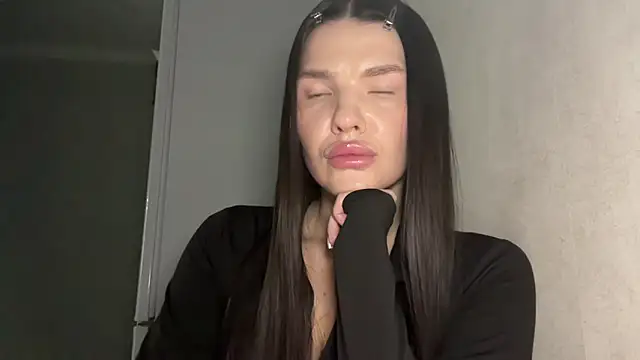 Seysolia online show from 12, 3, 2026