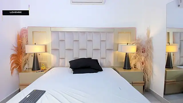 Zahir Ashar online show from 24, 4, 2026