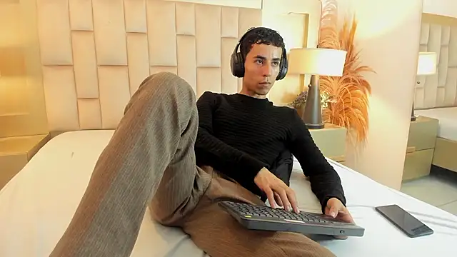 Zahir Ashar online show from 13, 3, 2026