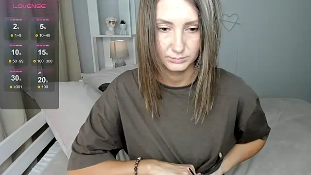 NikkiKiss   online show from 25, 10, 2025