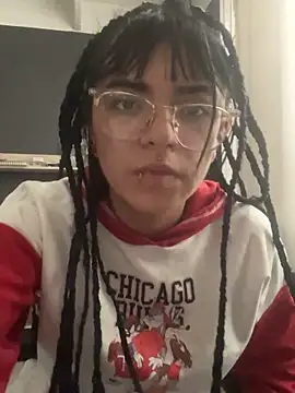 angie rousse  online show from 25, 10, 2025