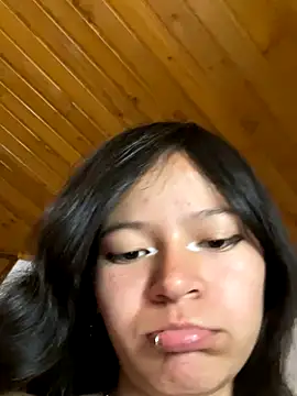 Ninfa pink online show from 6, 11, 2025