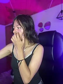 Ninfa pink online show from 13, 1, 2026