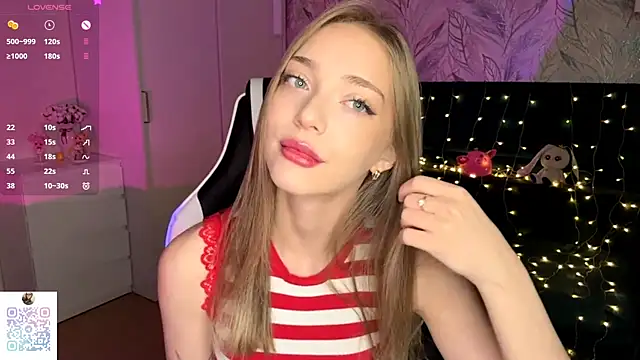 EvaPeace online show from 2, 12, 2025