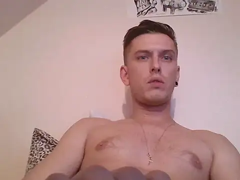 kinkyalecx online show from 17, 11, 2025