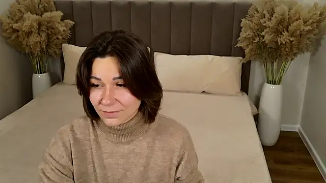 EdenSolis online show from 5, 11, 2025