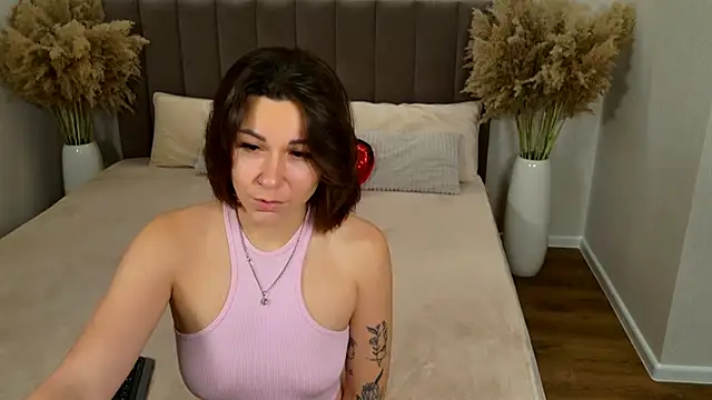 EdenSolis online show from 13, 11, 2025