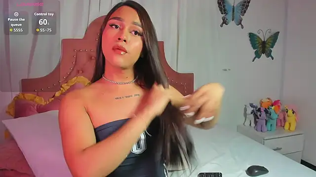 Grecia Moore online show from 1, 12, 2025