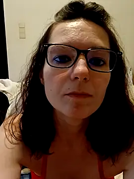 labellerose online show from 18, 12, 2025