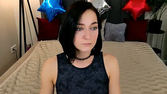 Snapshot of BaileeLynn chatting on 4, 7, 2026 BaileeLynn online show from 4, 7, 2026
