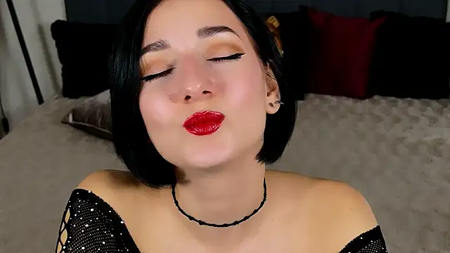 Snapshot of BaileeLynn chatting on 14, 11, 2025 BaileeLynn online show from 14, 11, 2025