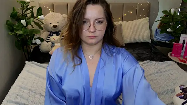 Snapshot of Briarx chatting on 16, 6, 2026 Briarx online show from 16, 6, 2026