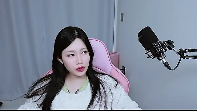 Snapshot of MISA_02 chatting on 15, 1, 2026 MISA 02 online show from 15, 1, 2026