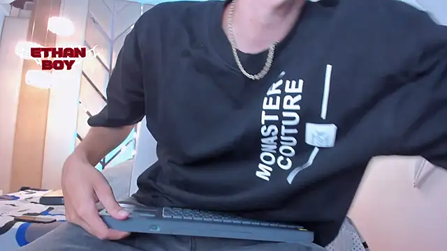 Ethan Boy  online show from 16, 2, 2026