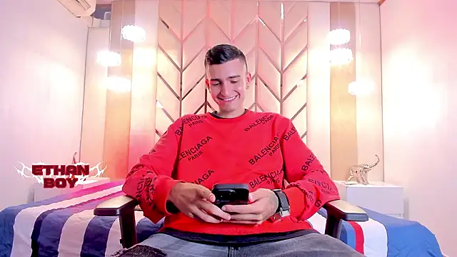 Ethan Boy  online show from 13, 2, 2026