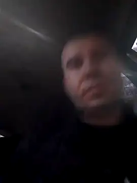 AronMode online show from 6, 11, 2025