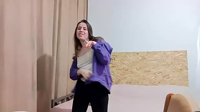 Snapshot of OrdinaIPit chatting on 10, 11, 2025 OrdinaIPit online show from 10, 11, 2025