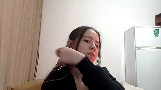 Snapshot of OrdinaIPit chatting on 11, 10, 2025 OrdinaIPit online show from 11, 10, 2025