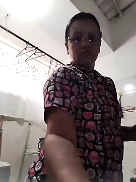 Snapshot of Candy-Samanthy chatting on 28, 10, 2025 Candy-Samanthy online show from 28, 10, 2025