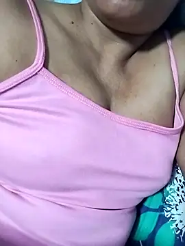 Snapshot of Candy-Samanthy chatting on 6, 11, 2025 Candy-Samanthy online show from 6, 11, 2025