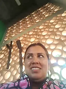 Snapshot of Candy-Samanthy chatting on 6, 11, 2025 Candy-Samanthy online show from 6, 11, 2025