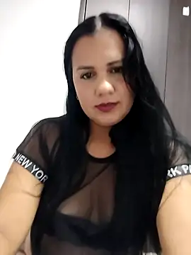 Snapshot of Candy-Samanthy chatting on 2, 11, 2025 Candy-Samanthy online show from 2, 11, 2025