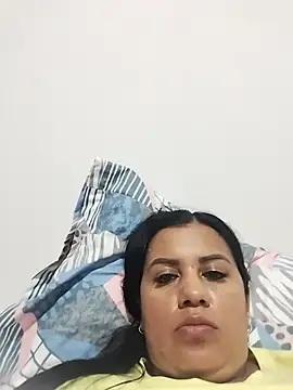 Snapshot of Candy-Samanthy chatting on 21, 11, 2025 Candy-Samanthy online show from 21, 11, 2025