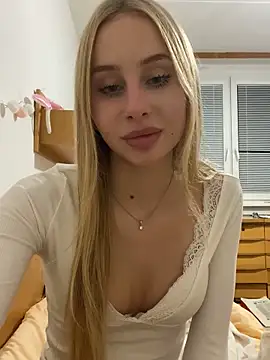 RemyStyles online show from 9, 11, 2025