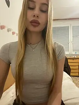 Snapshot of RemyStyles chatting on 7, 2, 2026 RemyStyles online show from 7, 2, 2026